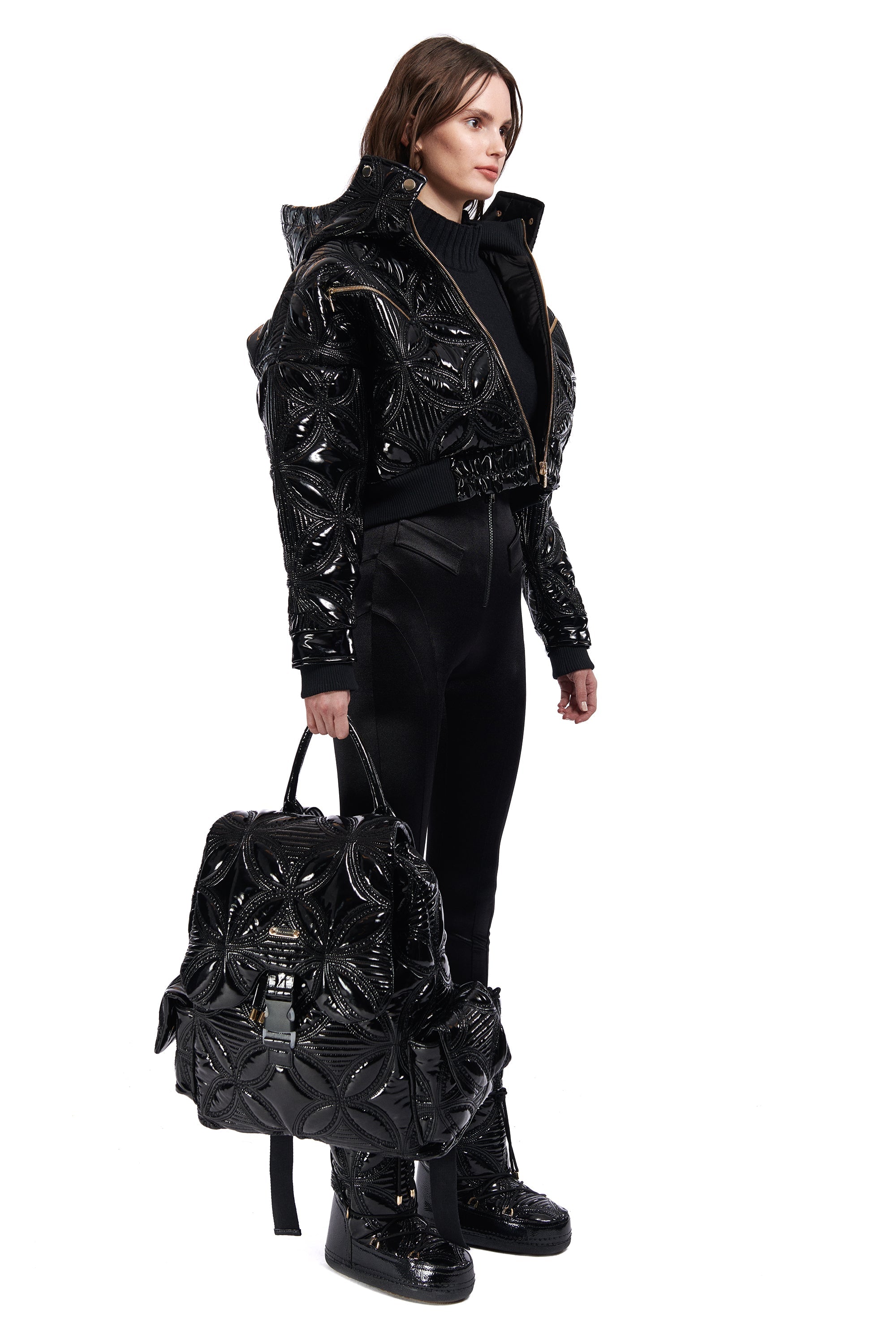 turtle-neck-sweater-with-gold-gun-buckles raisa_vanessa turtle-neck-sweater-with-gold-gun-buckles