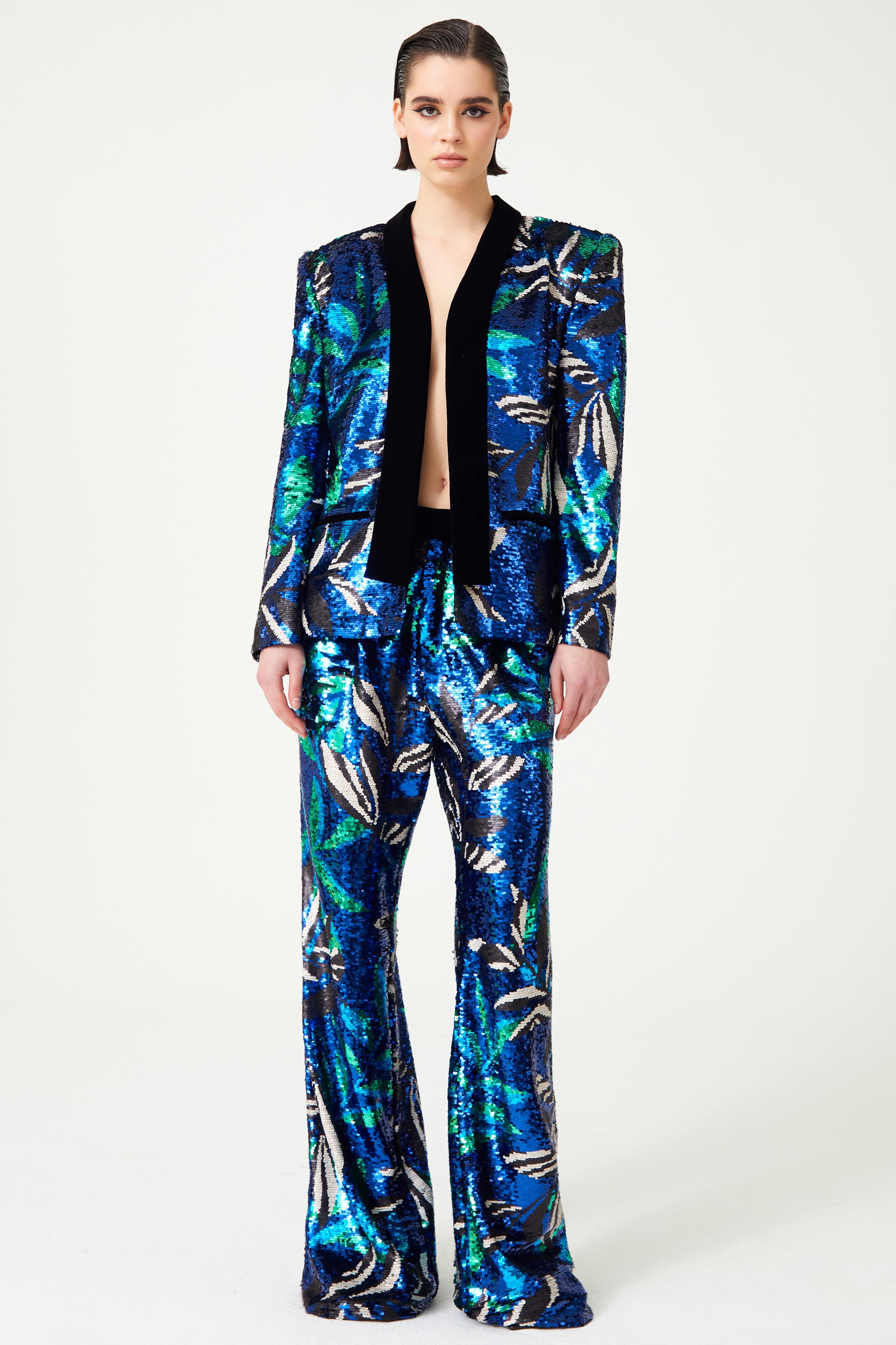 FW24-J-1001-Patterned Blue-34 raisa_vanessa flower-patterned-sequin-woven-lycra-jacket-with-velvet-collar