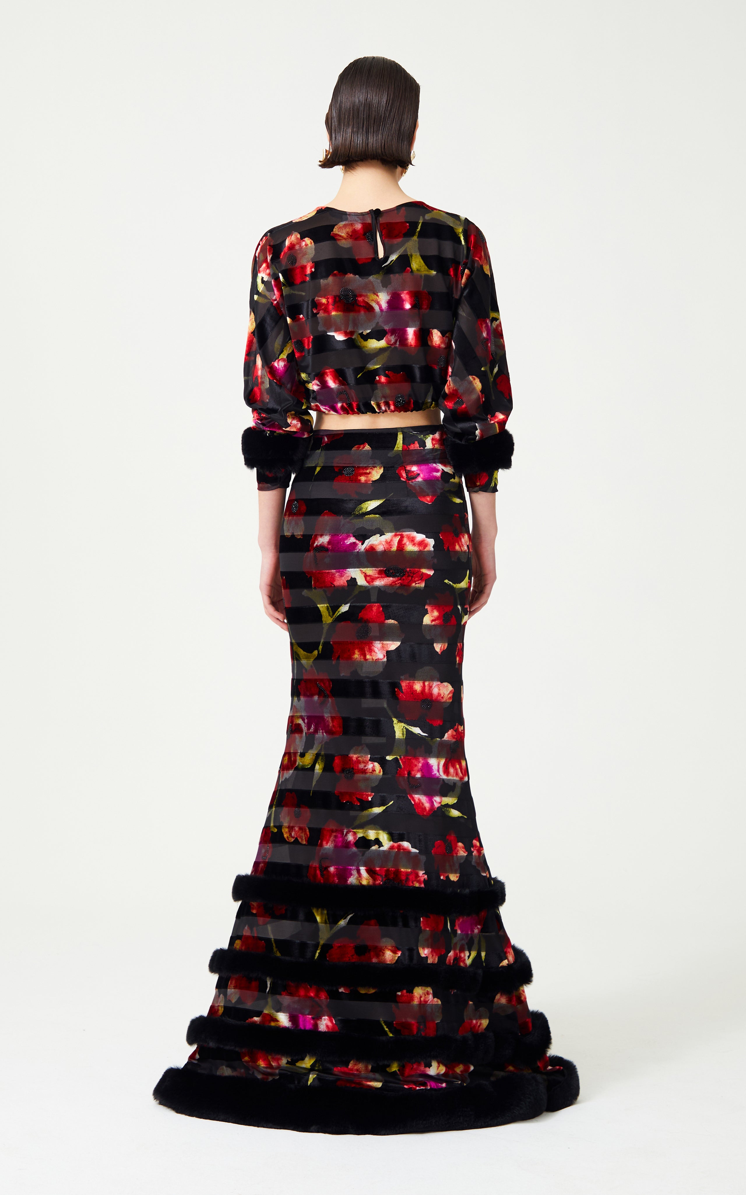 FW24-T-1001-Printed Red-42 raisa_vanessa red-flower-printed-stretchy-black-crop-top-with-feather-sleeve-finishing-1