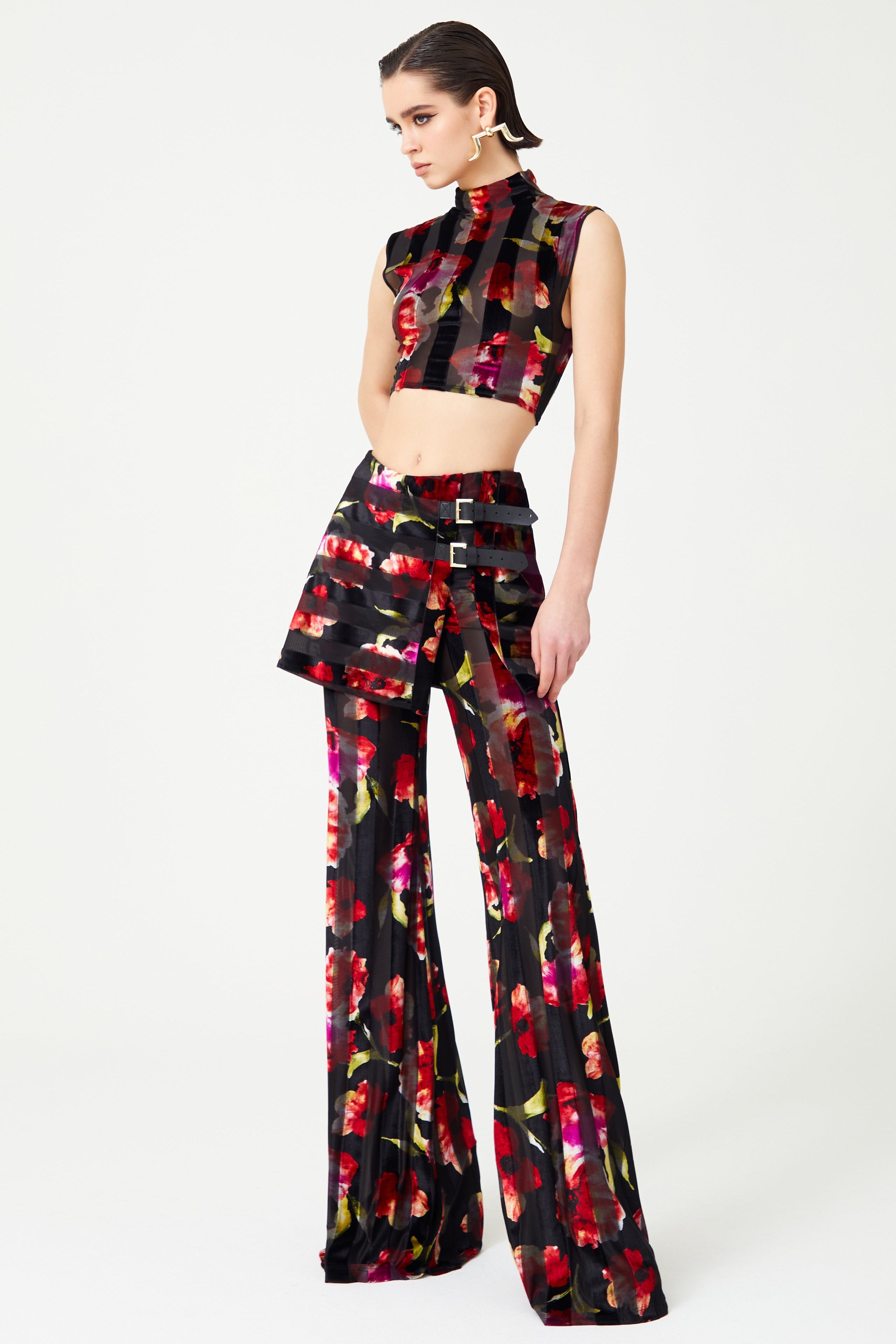 FW24-P-1003-Printed Red-36 raisa_vanessa red-flower-printed-stretchy-pants