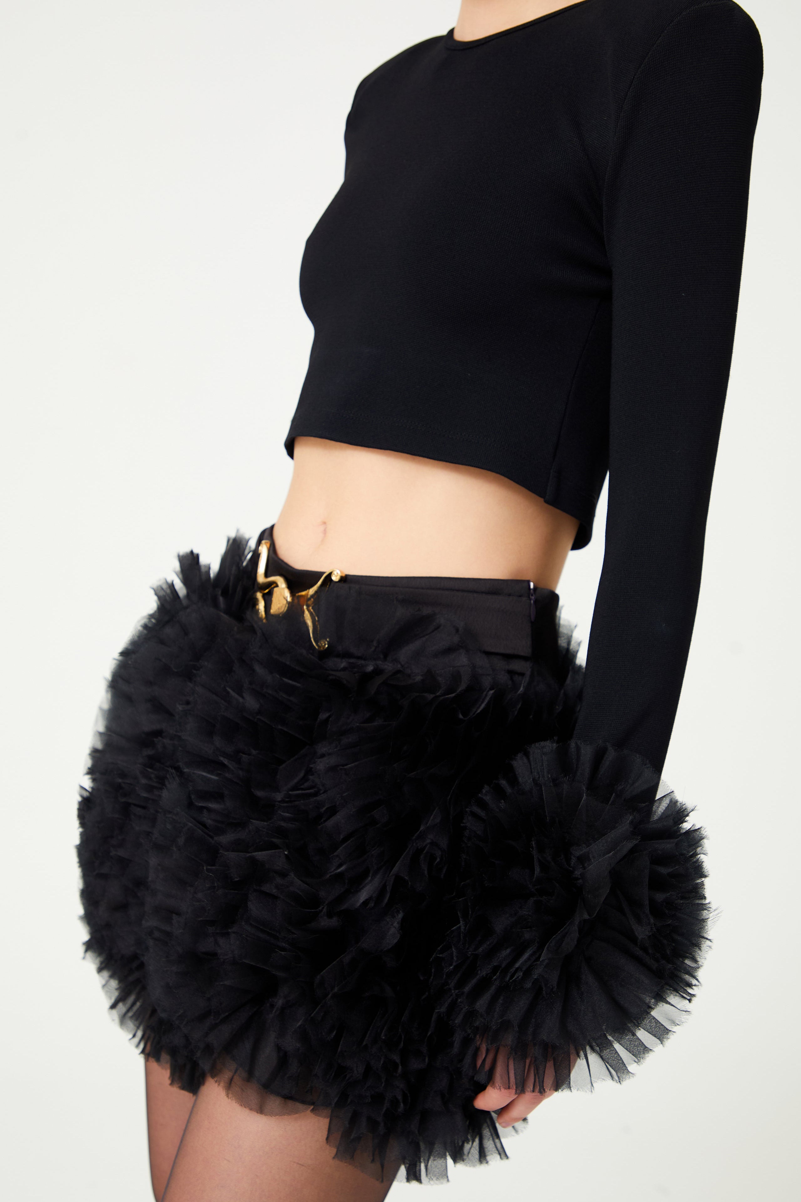 FW24-T-1025-Black-36 raisa_vanessa black-knit-crop-top-with-organza-flower-details