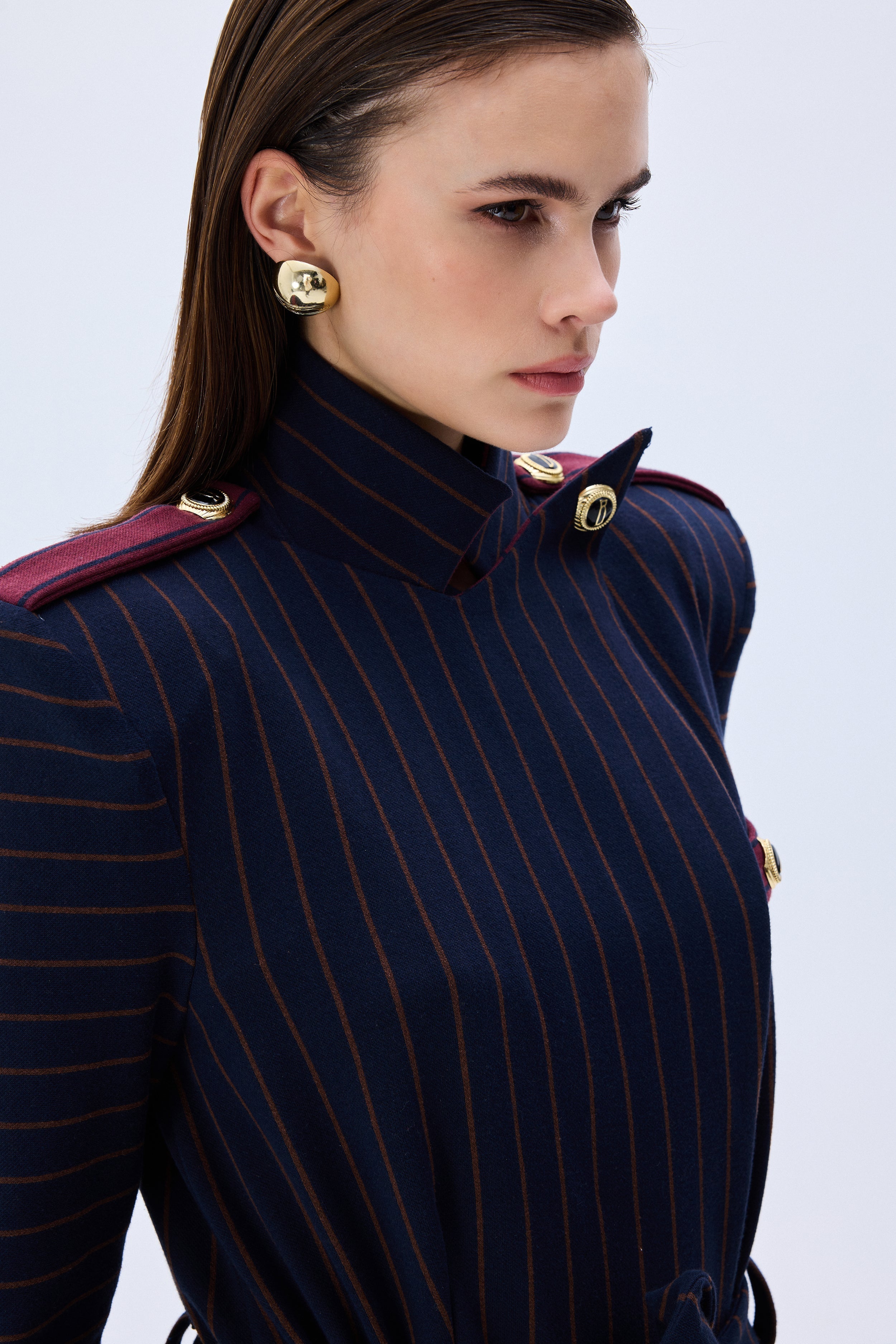 FW25-J-1008-Navy-38 raisa_vanessa navy-knitted-trenchcoat-with-burgundy-stripes
