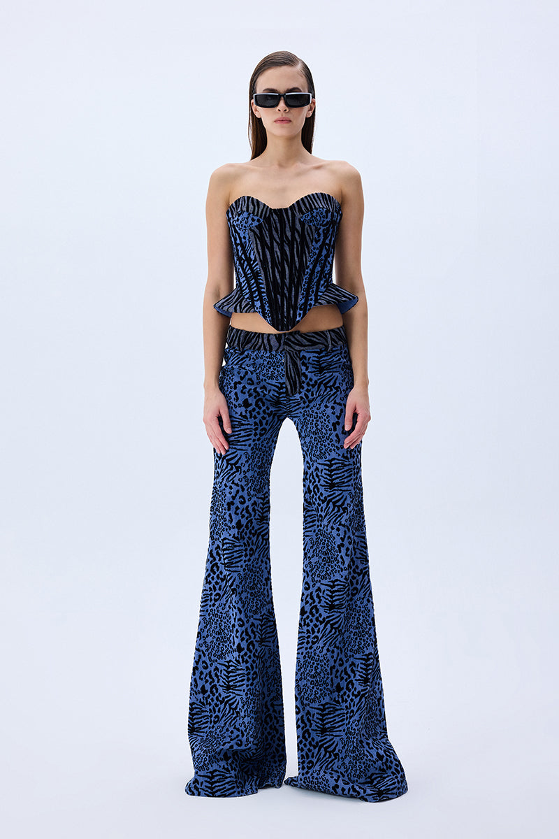 FW25-T-1020-Blue-34 raisa_vanessa leopard-velvet-printed-denim-corset