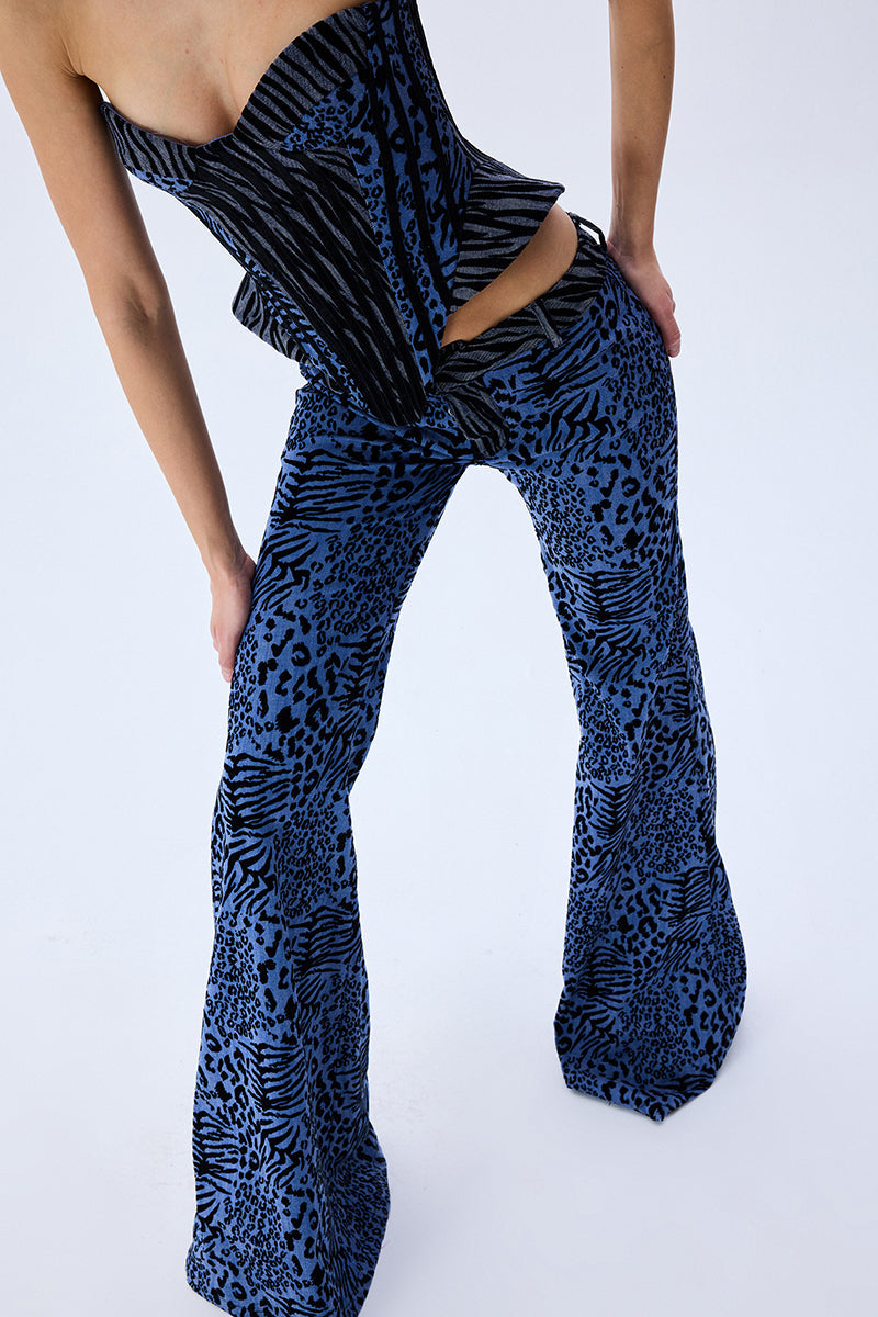 FW25-T-1020-Blue-42 raisa_vanessa leopard-velvet-printed-denim-corset