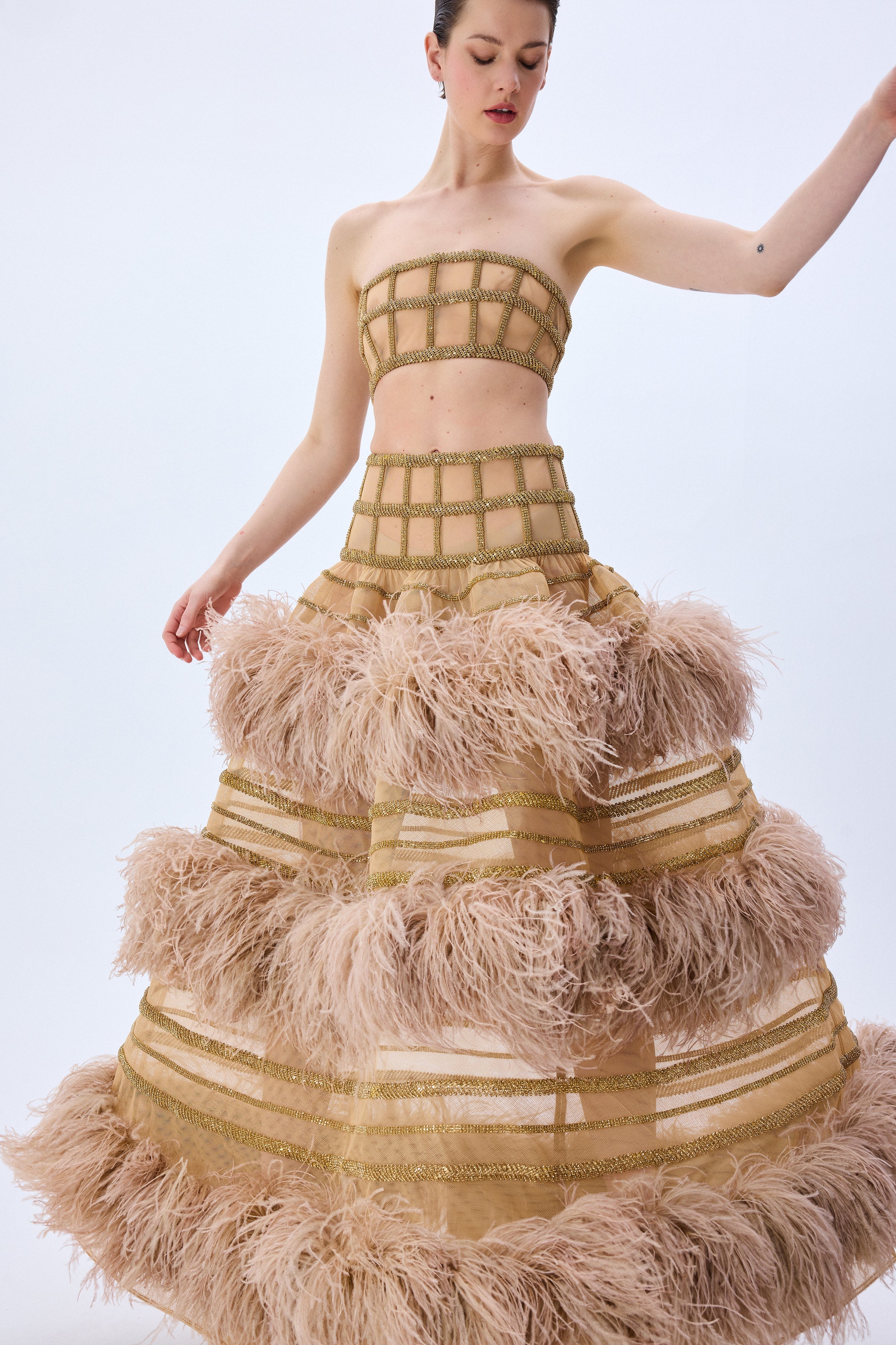 HC25-T-1002-Gold-38 raisa_vanessa gold-crystal-chain-corset
