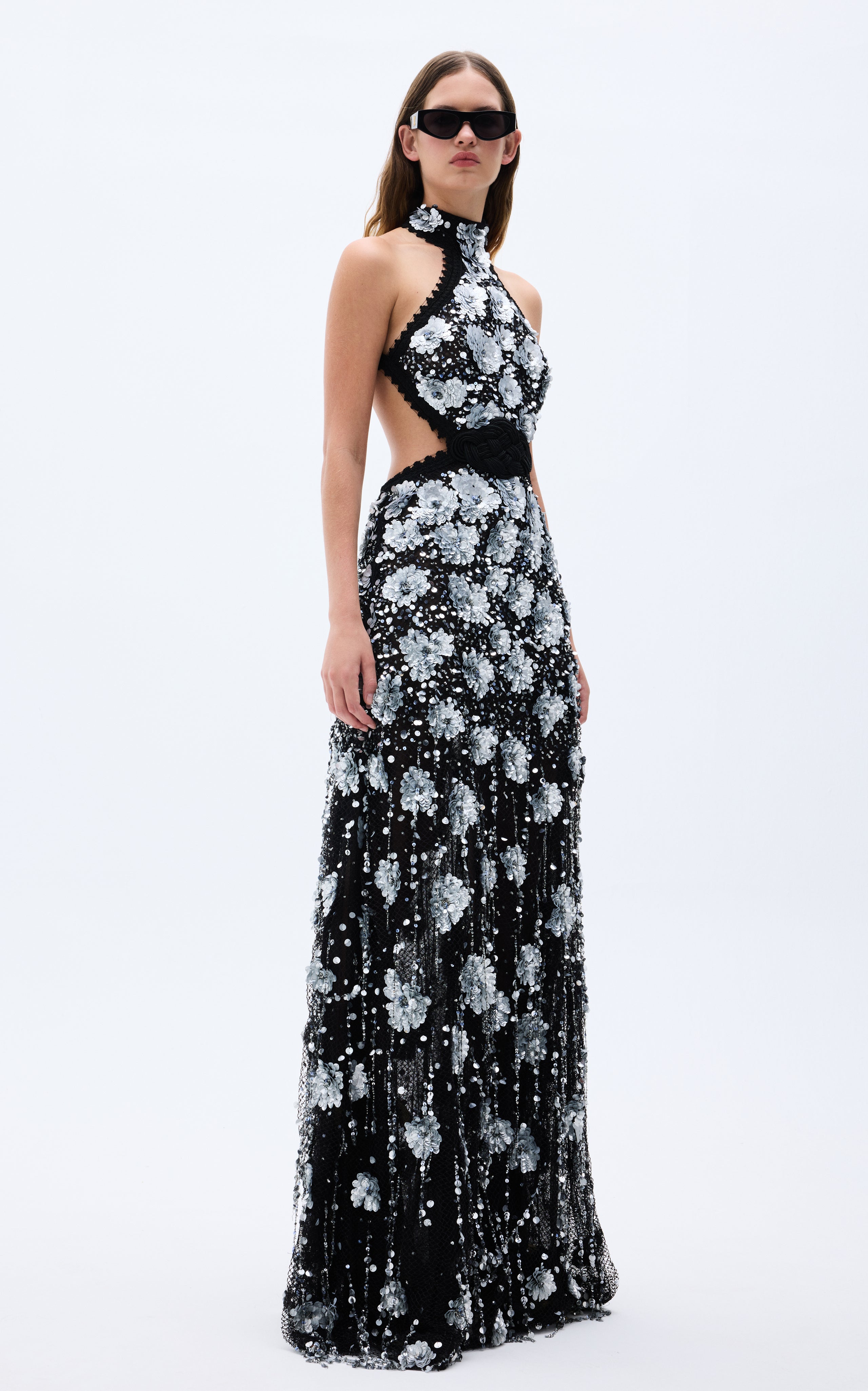SS25-D-1035-black-36 raisa_vanessa flower-shaped-sequin-embroidered-black-net-gown-with-handmade-belt-detail