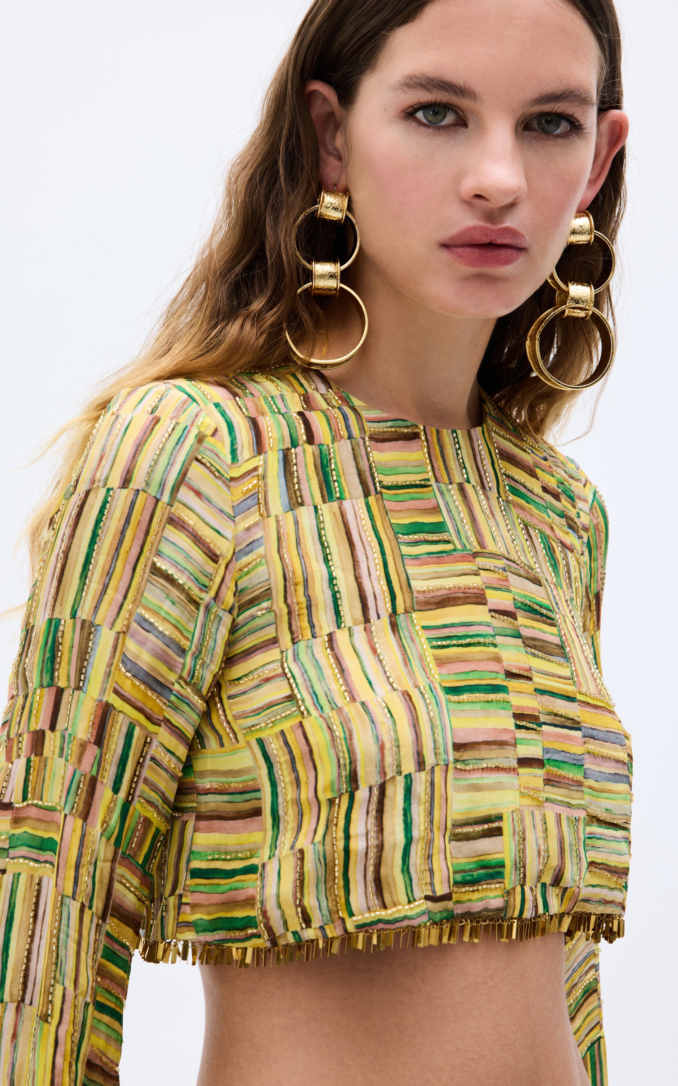 SS25-T-1014-printed-38 raisa_vanessa gold-beaded-printed-chiffon-crop-top-with-gold-chain-detail