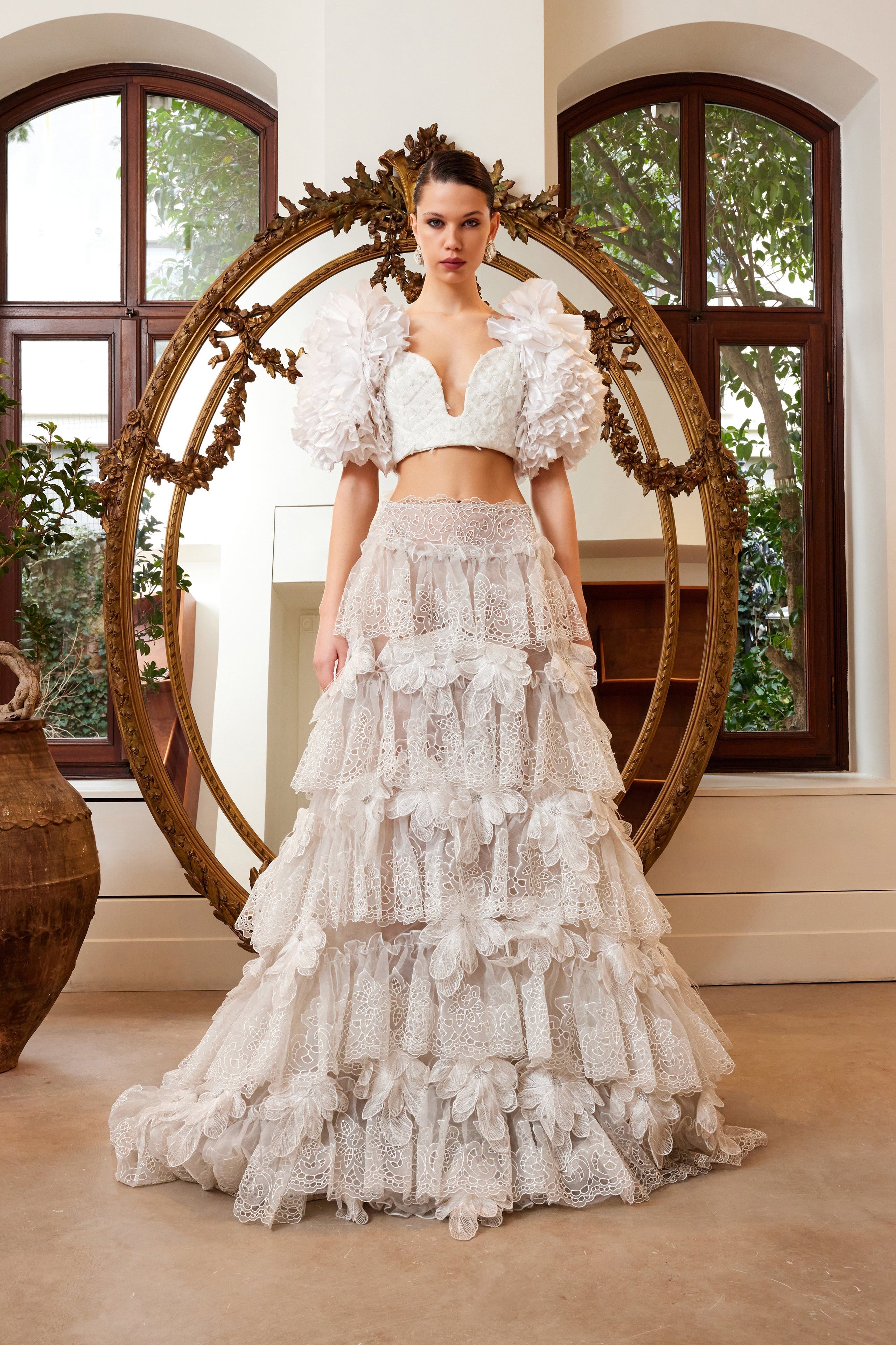 RV-BR-1008-White-34 raisa_vanessa white-flower-embroidered-strassed-maxi-skirt