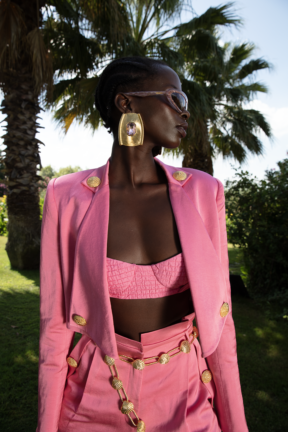 gold-plate-earrings-with-chrystal-detail raisa_vanessa gold-plate-earrings-with-chrystal-detail