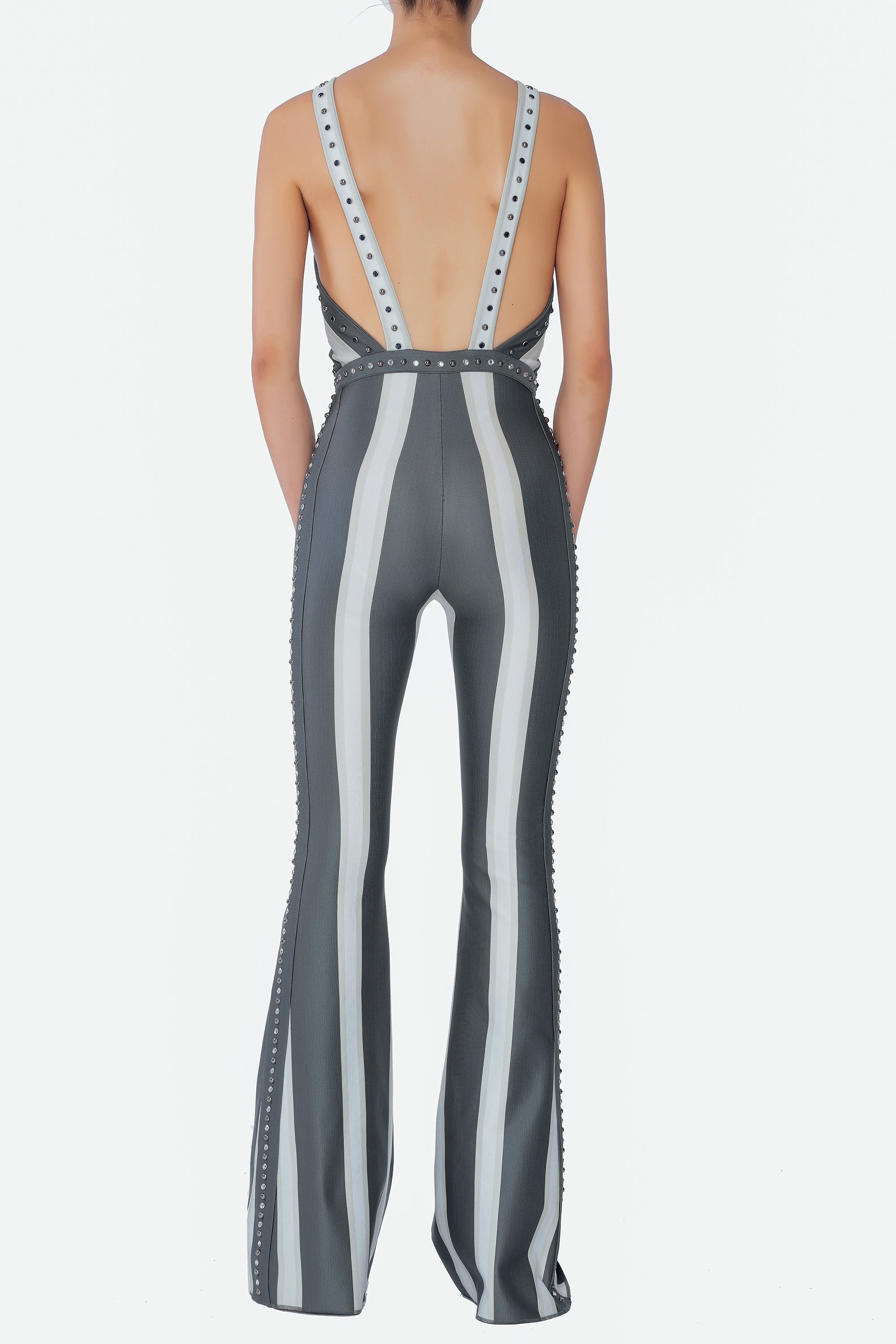 grey-and-white-lined-jumpsuit raisa_vanessa grey-and-white-lined-jumpsuit