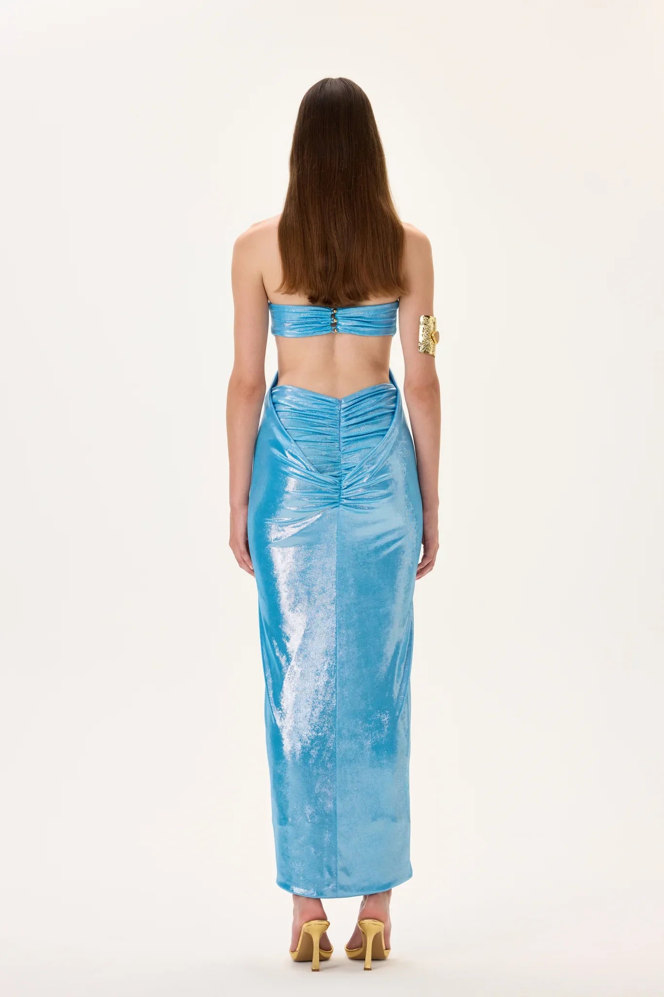 SS26-D-1005-38 raisa_vanessa midi-dress-with-balloon-skirt-and-ruched-waist