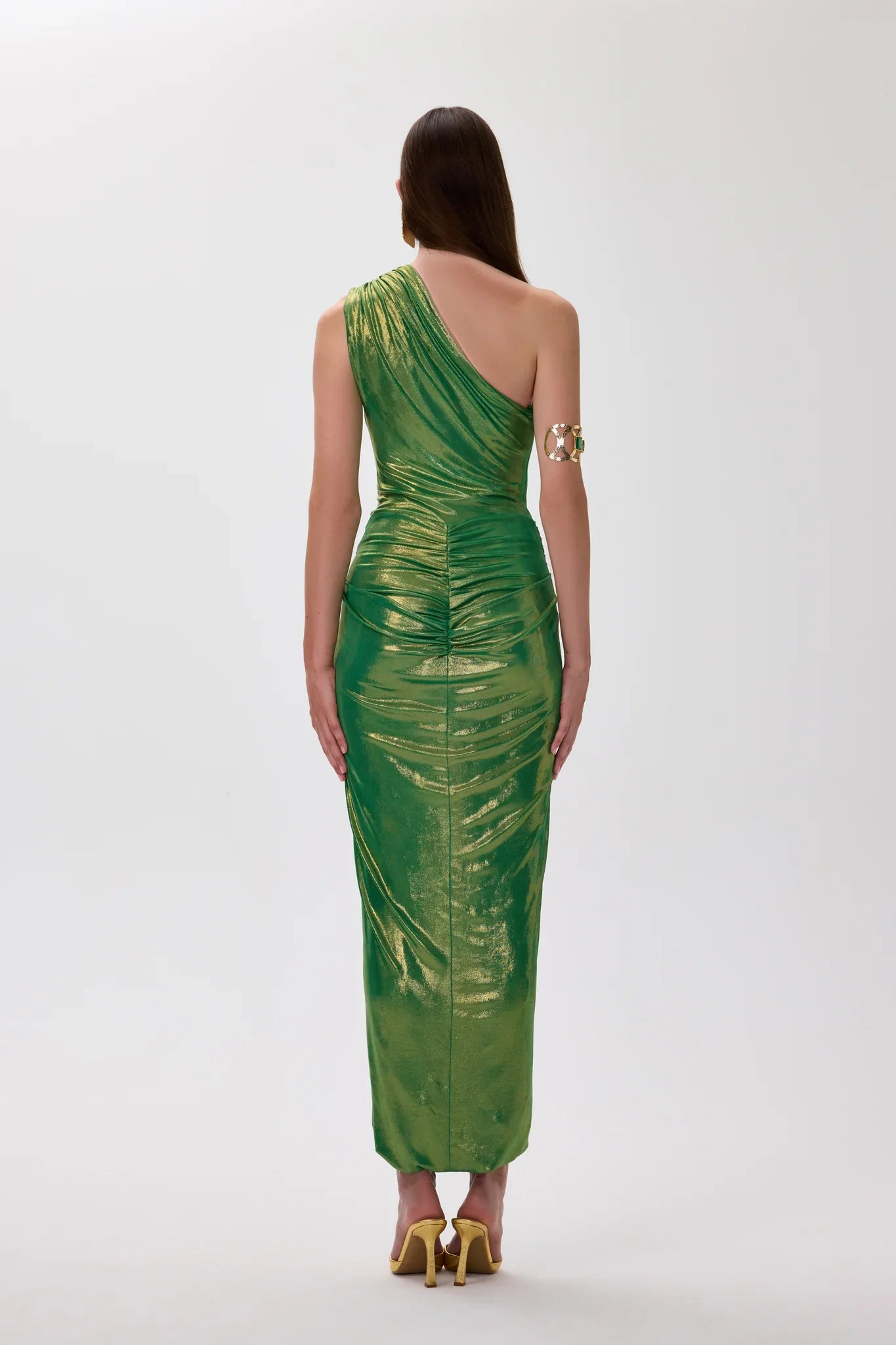 SS26-D-1010-38 raisa_vanessa one-shouldered-midi-dress-with-balloon-skirt-and-gold-belt-detail