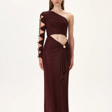 SS26-D-1021-34 raisa_vanessa knitted-burgundy-one-sleeved-draped-midi-dress-with-side-slit-and-gold-accessories