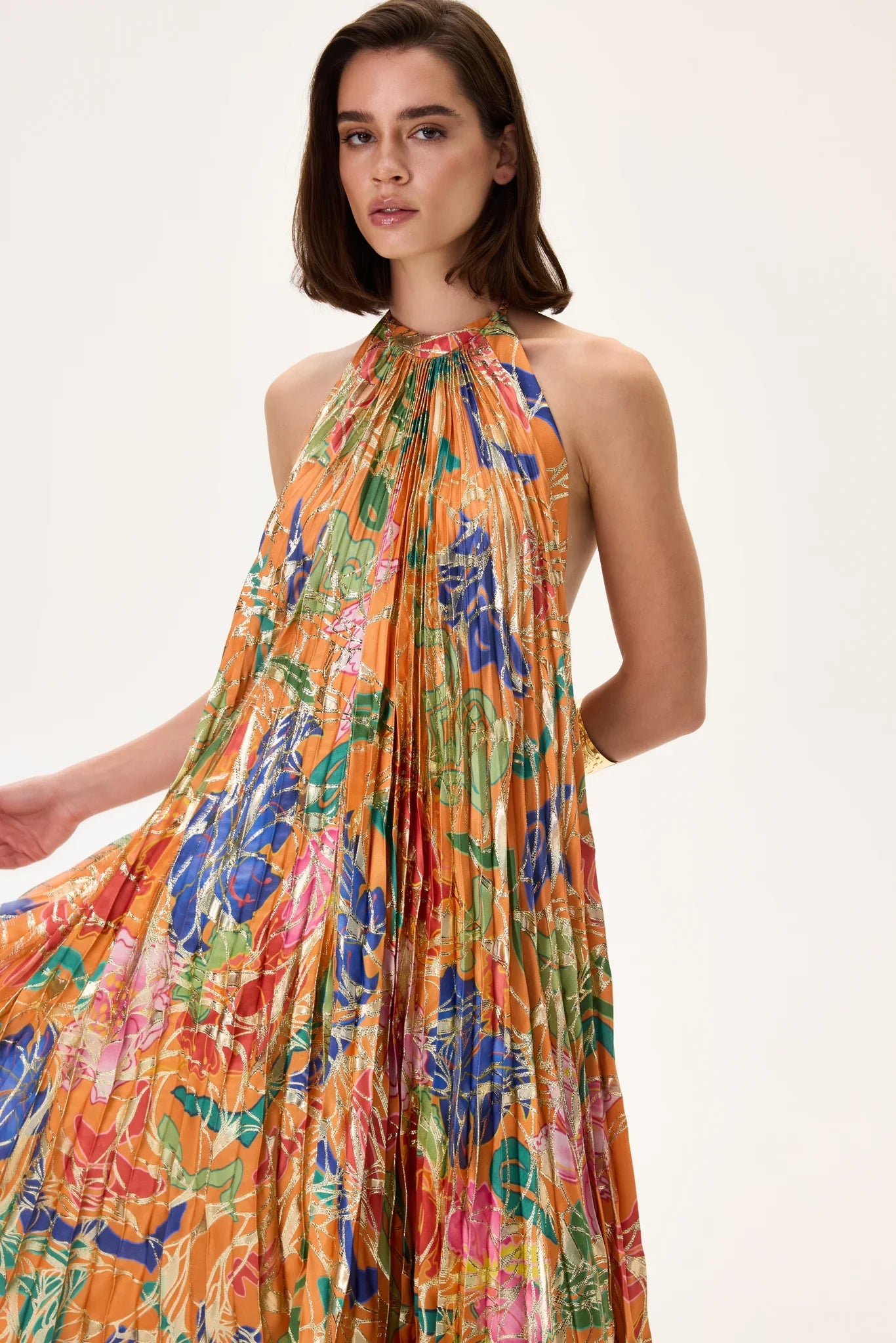 SS26-D-1024-40 raisa_vanessa orange-pleated-viscose-multi-color-flower-printed-midi-dress-with-gold-foil-accents