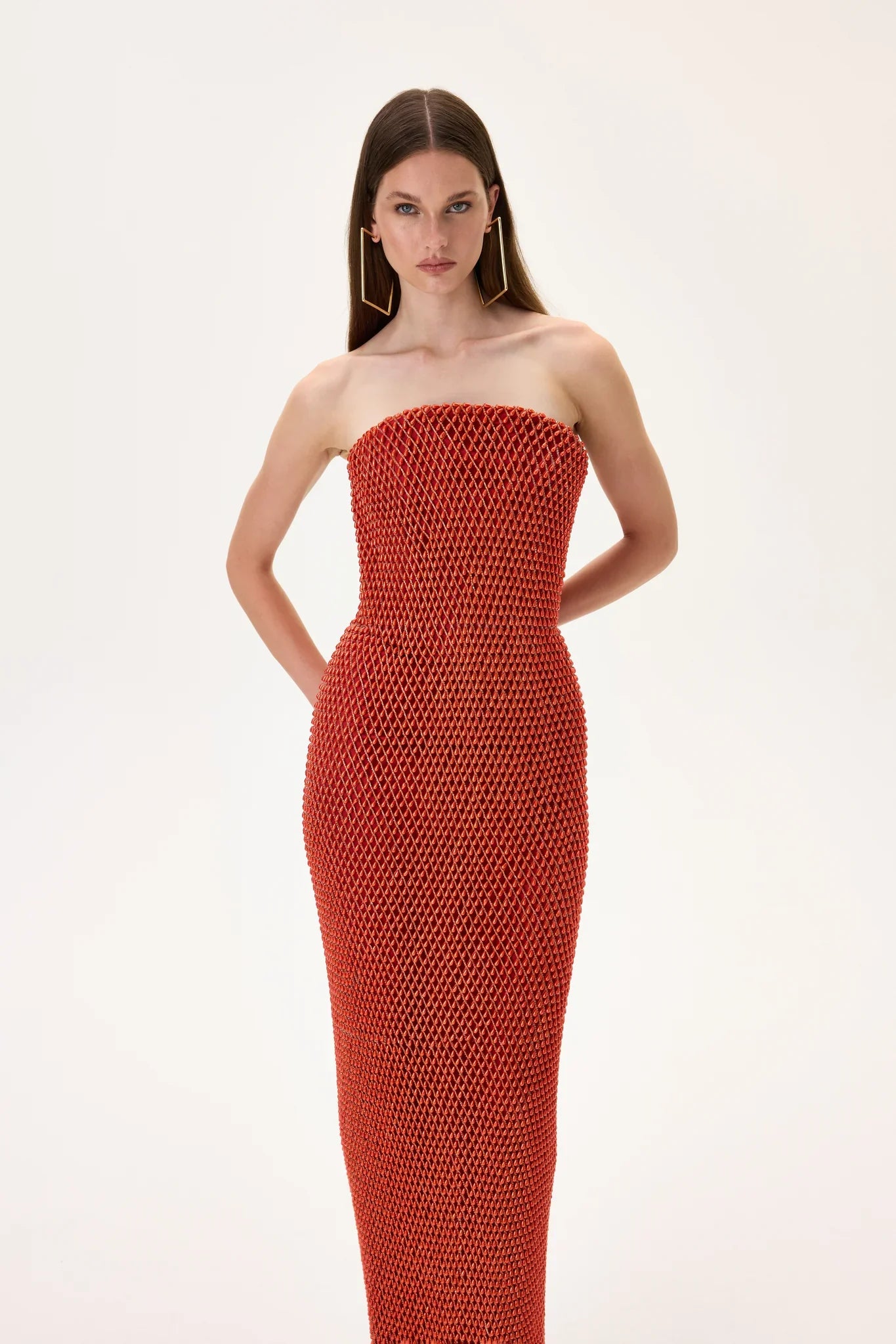 SS26-D-1035-40 raisa_vanessa vivid-pomegranate-pearl-corseted-strapless-gown