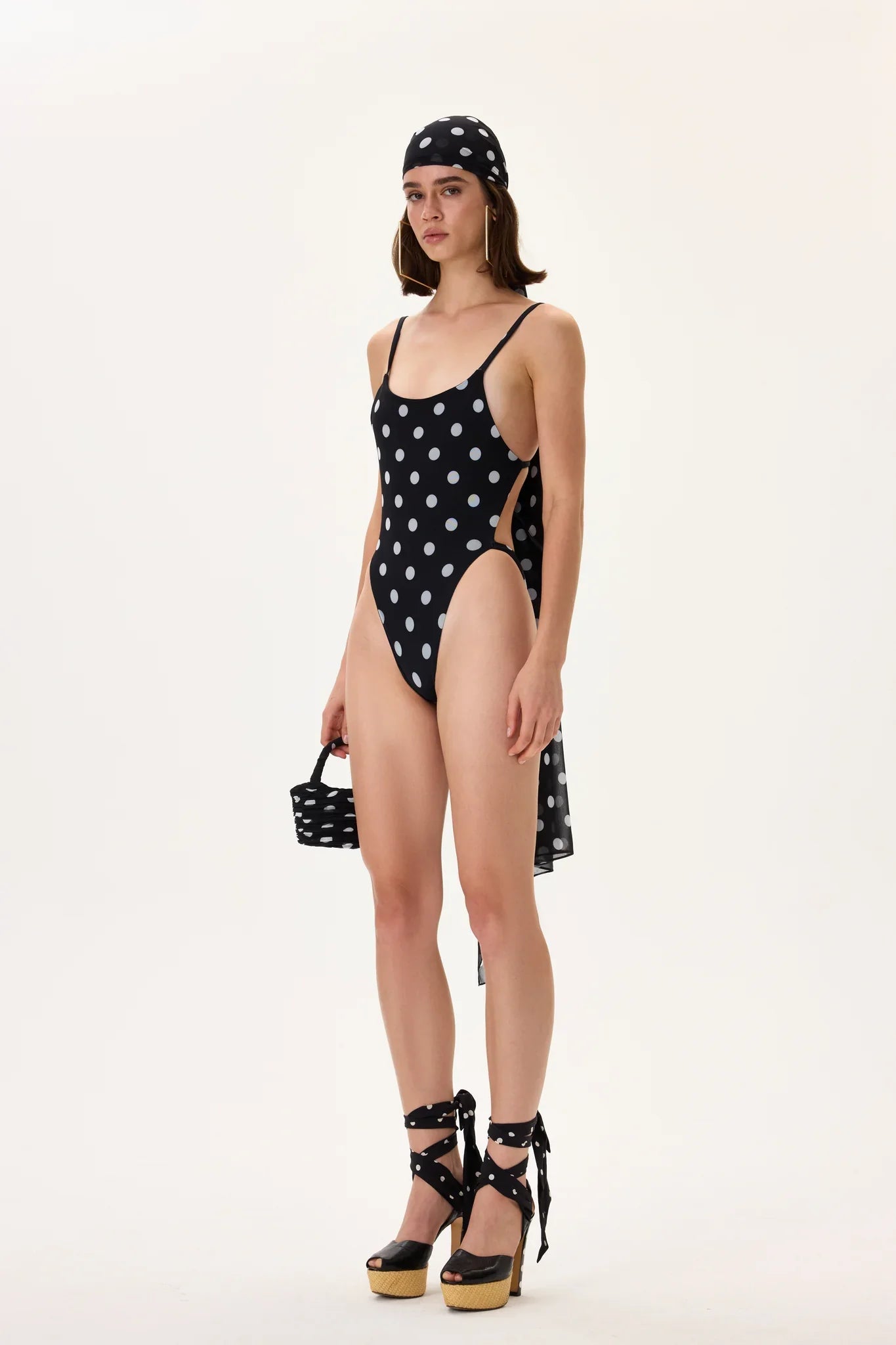 SS26-BW-1006-36 raisa_vanessa black-polka-dot-swimsuit