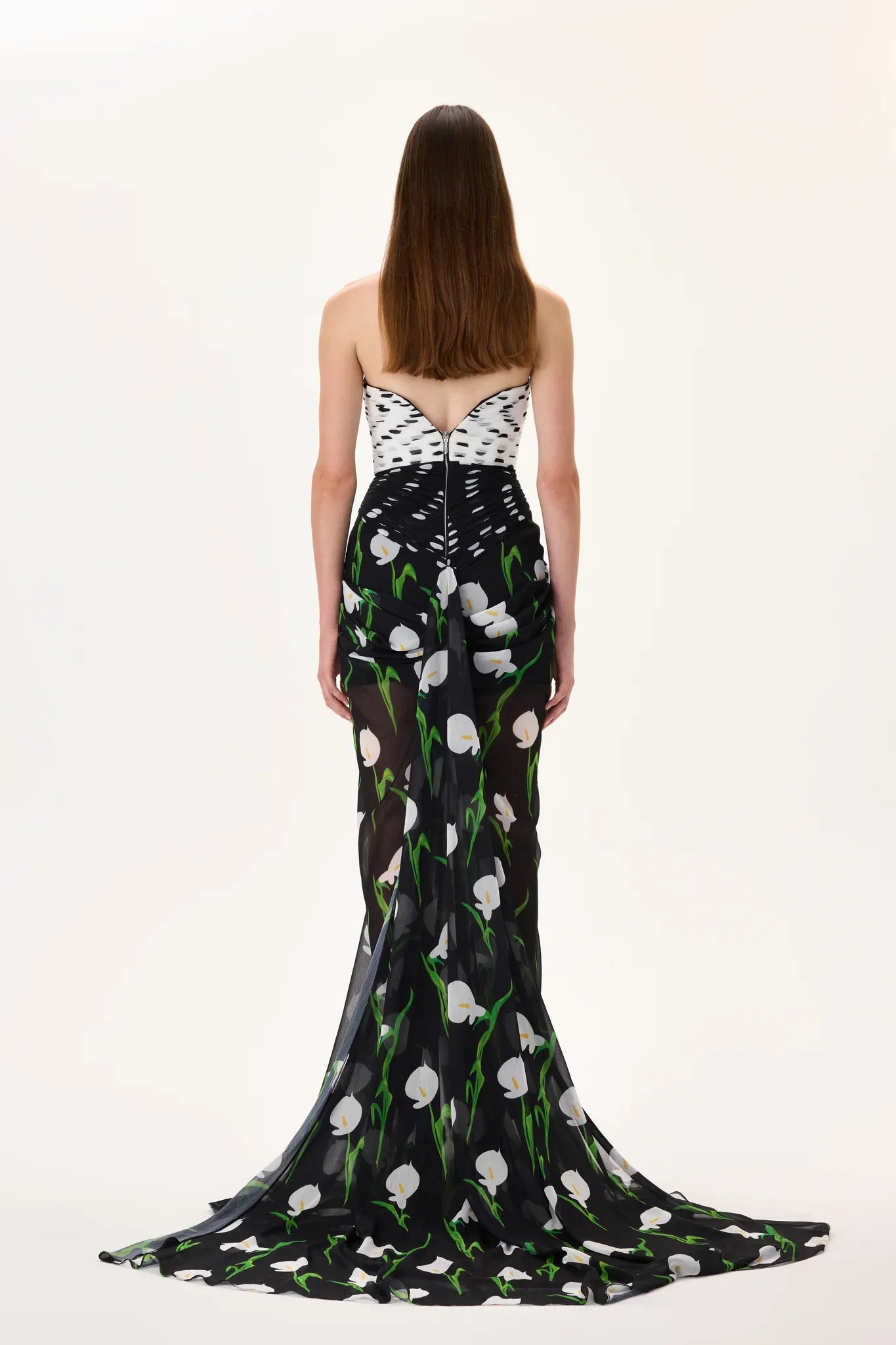 SS26-D-1047-38 raisa_vanessa flower-patterned-chiffon-gown-with-polka-dot-corset-top