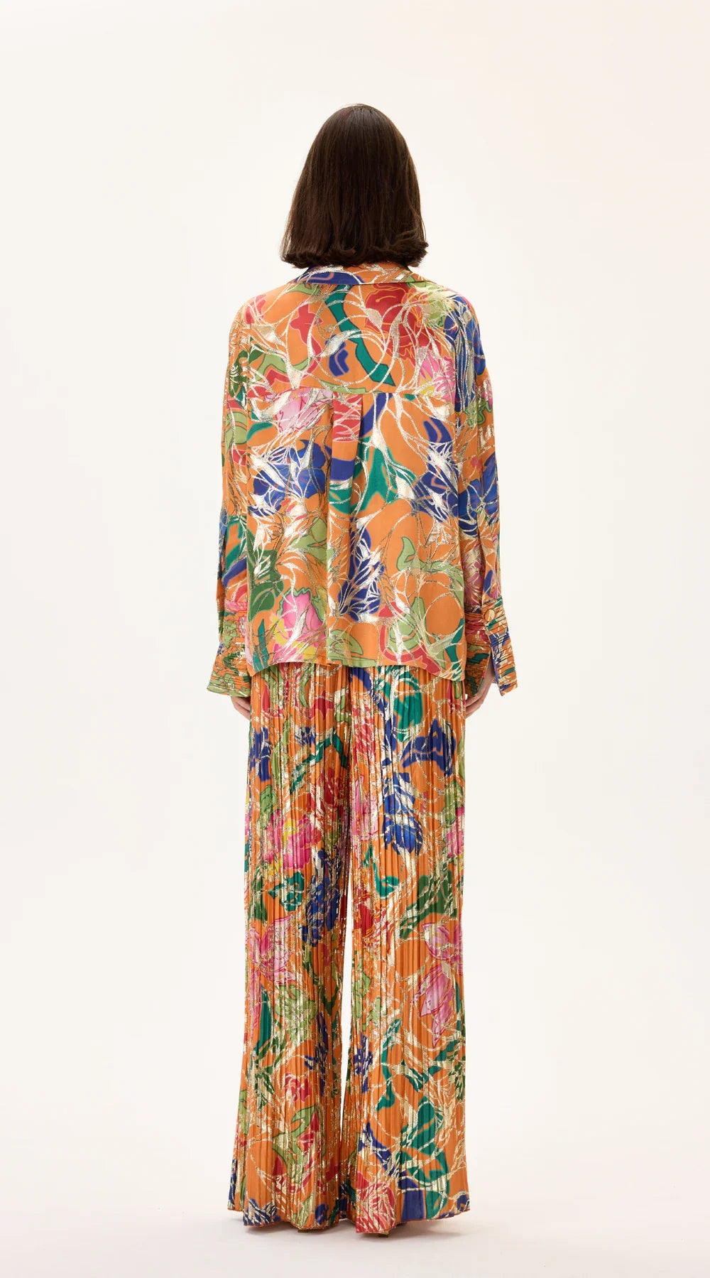 SS26-P-1009-2-36 raisa_vanessa orange-pleated-viscone-multi-color-flower-printed-wide-leg-pants-with-gold-foil-accents