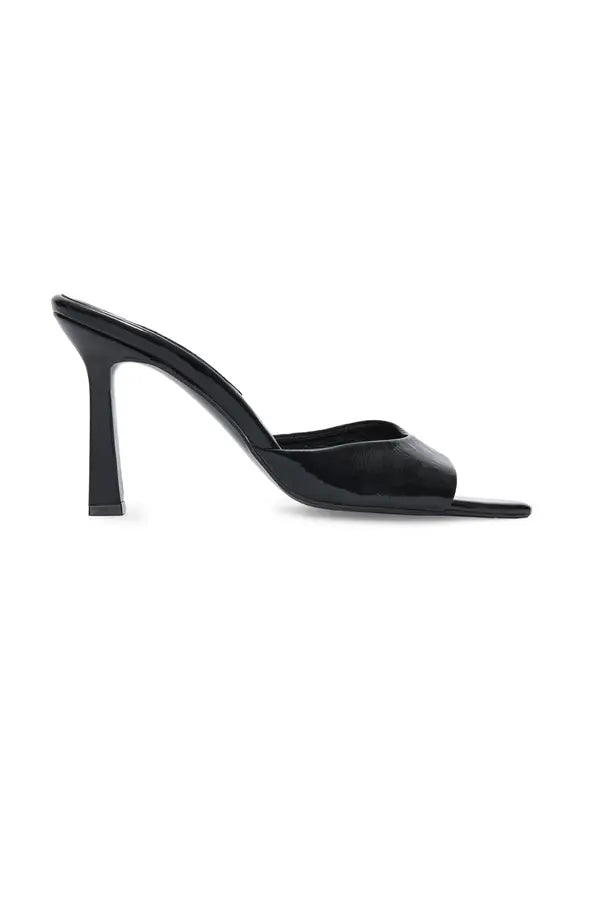 SS26-SH-1014-38 raisa_vanessa black-patent-leather-heeled-sandals