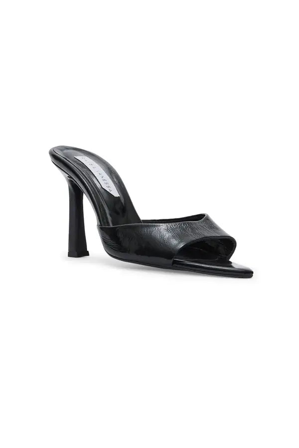 SS26-SH-1014-37 raisa_vanessa black-patent-leather-heeled-sandals