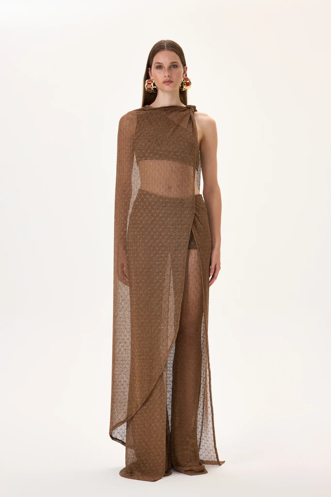 SS26-T-1015-34 raisa_vanessa brown-knitted-crop-top-with-half-cape-silhouette