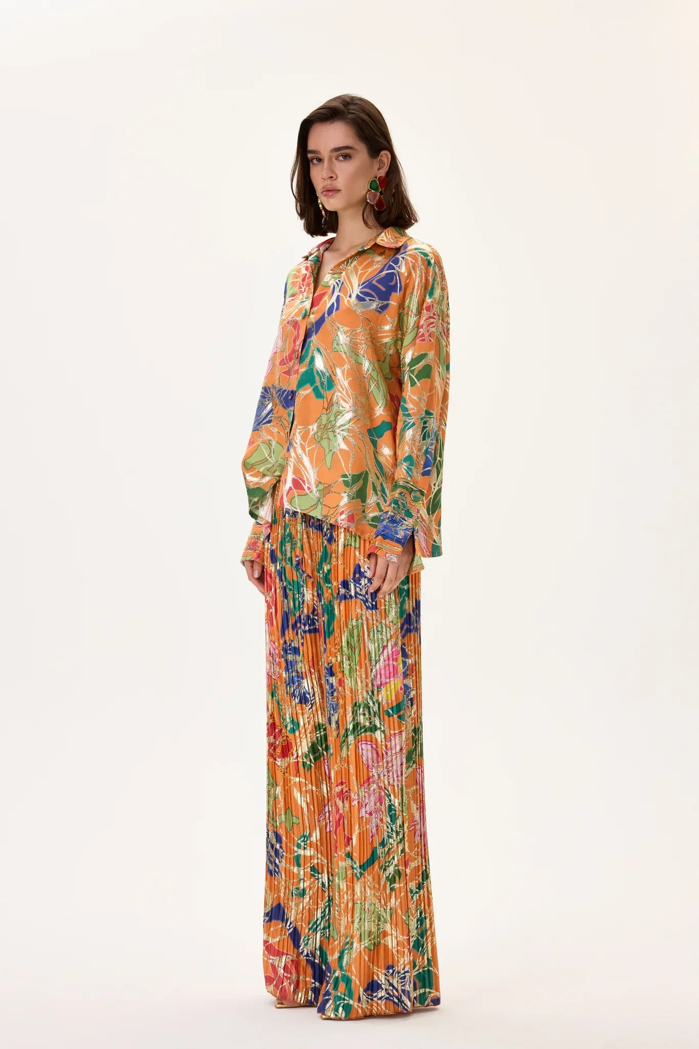 SS26-T-1019-36 raisa_vanessa orange-viscose-multi-color-flower-printed-shirt-with-gold-foil-accents