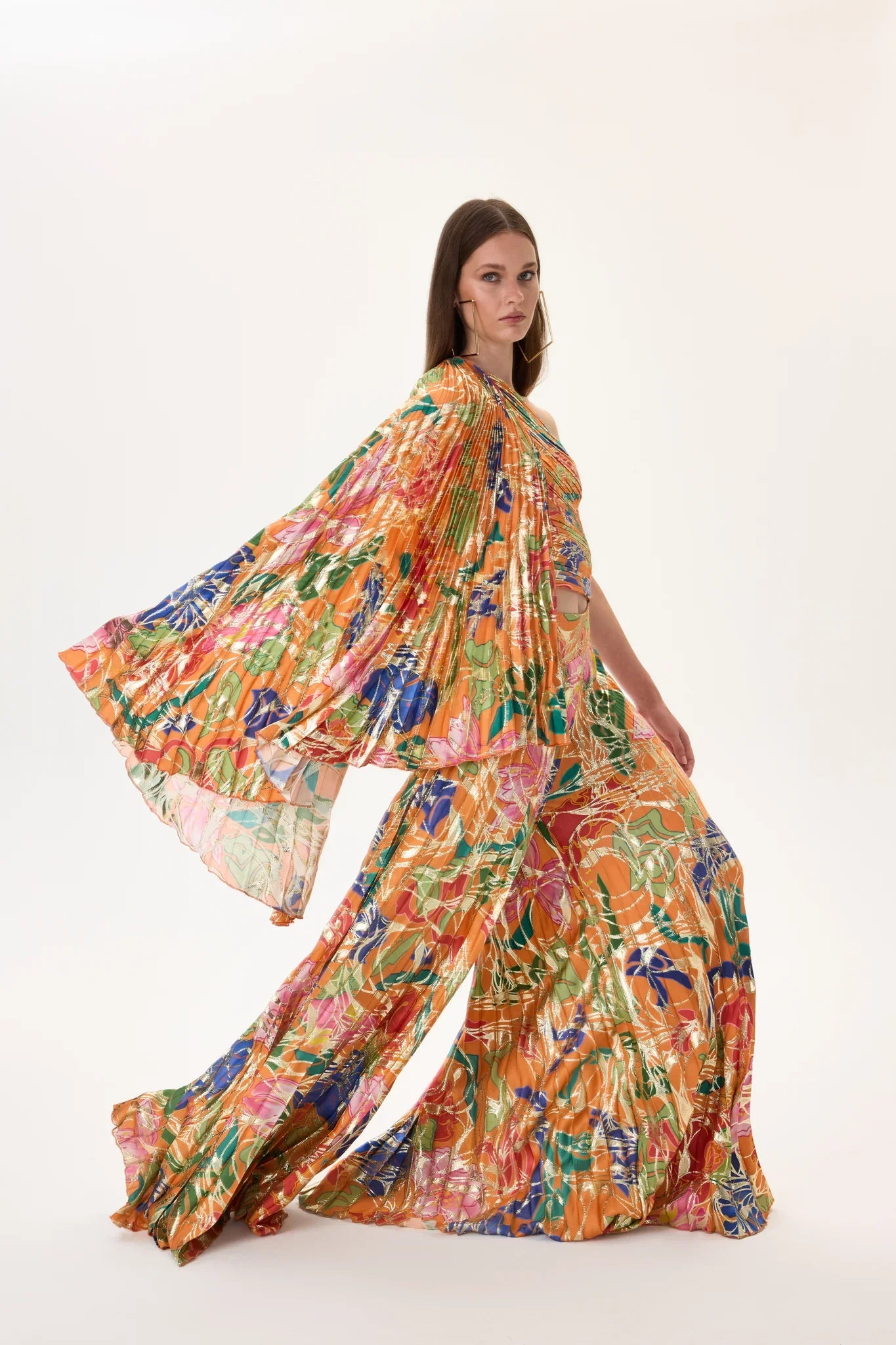 SS26-T-1021-42 raisa_vanessa orange-pleated-viscose-multi-color-flower-printed-one-sleeved-top-with-gold-foil-accents